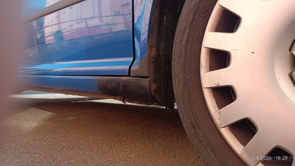 VW Golf Variant 1.6 16V - 12