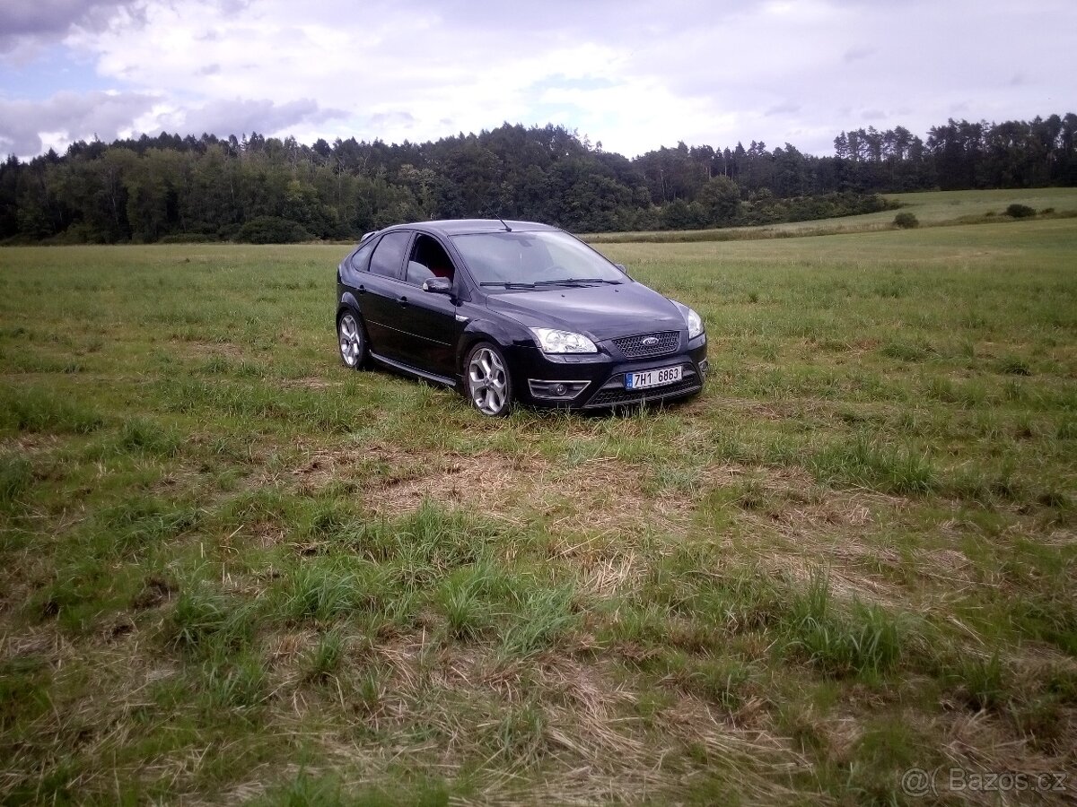 Ford Focus 2.5 st 225 166kw - 12