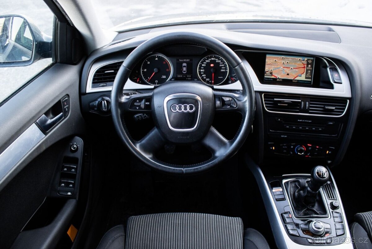 Audi A4 2.0 TDI, 105kW (2008) - 12