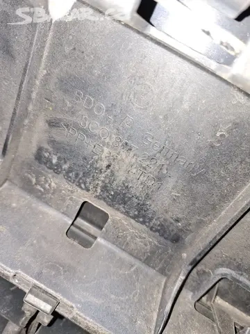 Přední nárazník VW Passat B6 šedý - 12