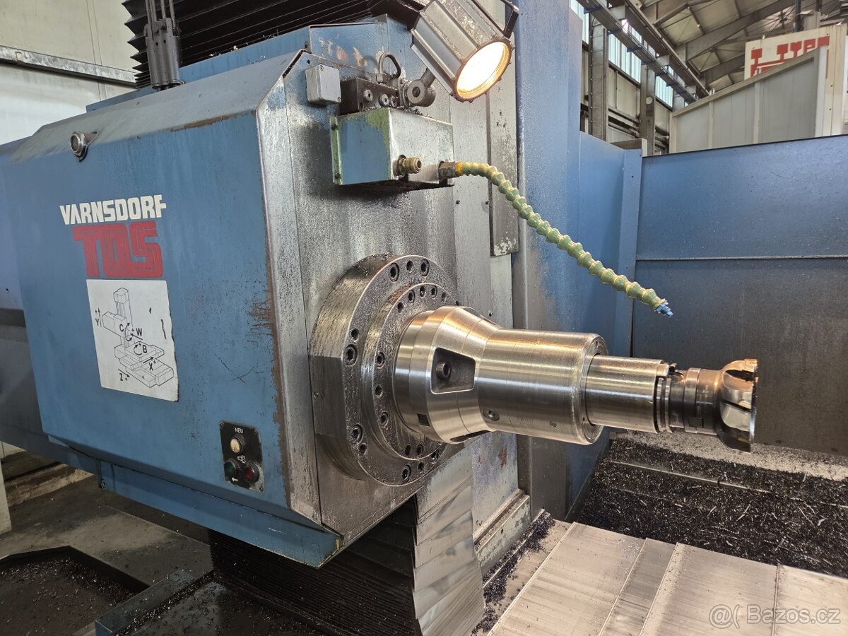 WH 105 CNC 2004 - 12