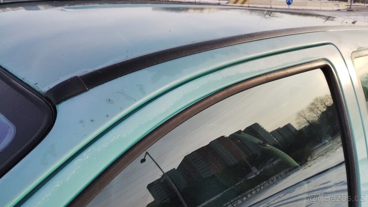 Renault Twingo 1.2 – Rarita: Klasický automat (ne robot) – - 12