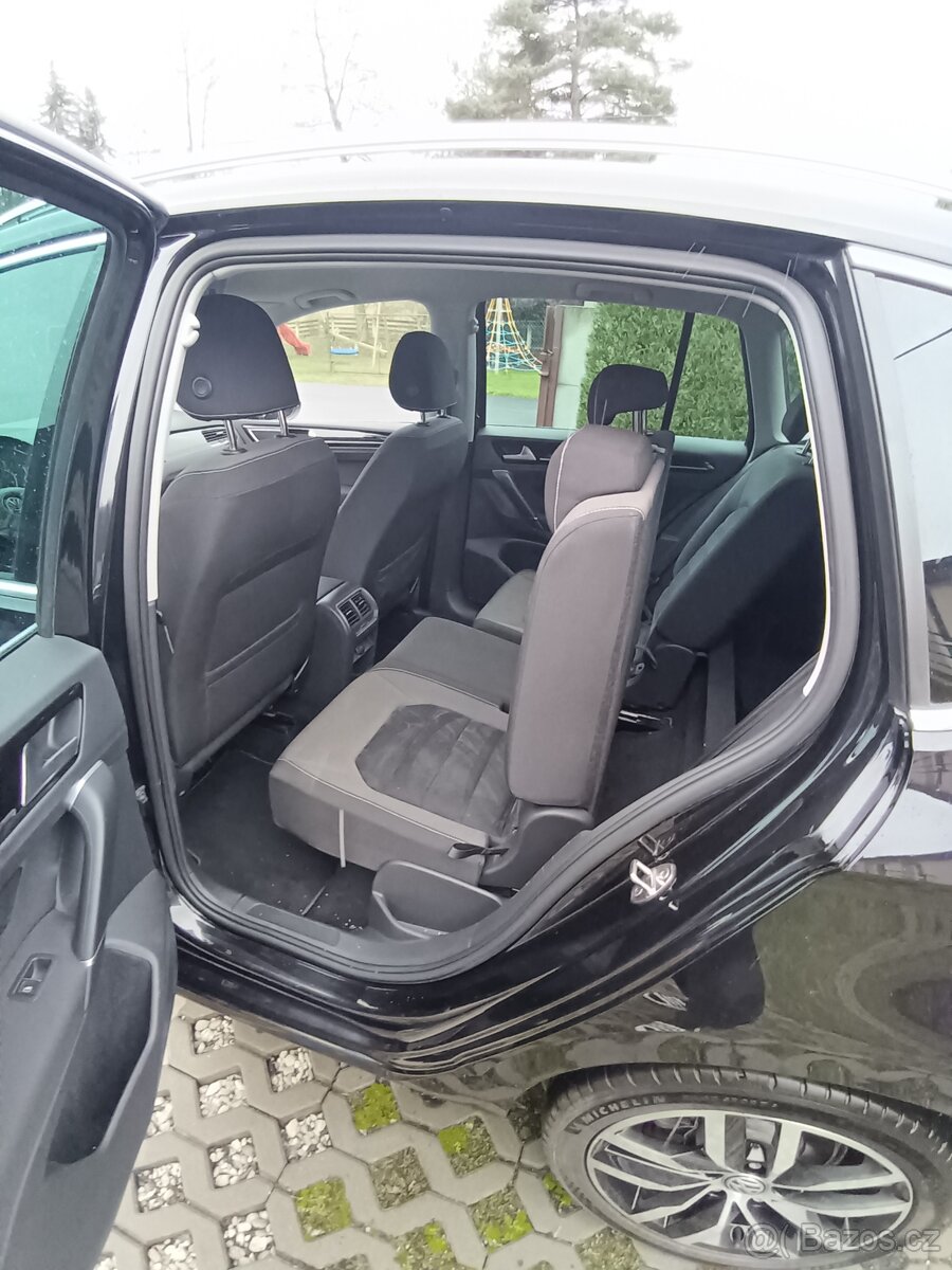 Vw Golf 7 2.0tdi 110kw Highline Sportsvan - 12