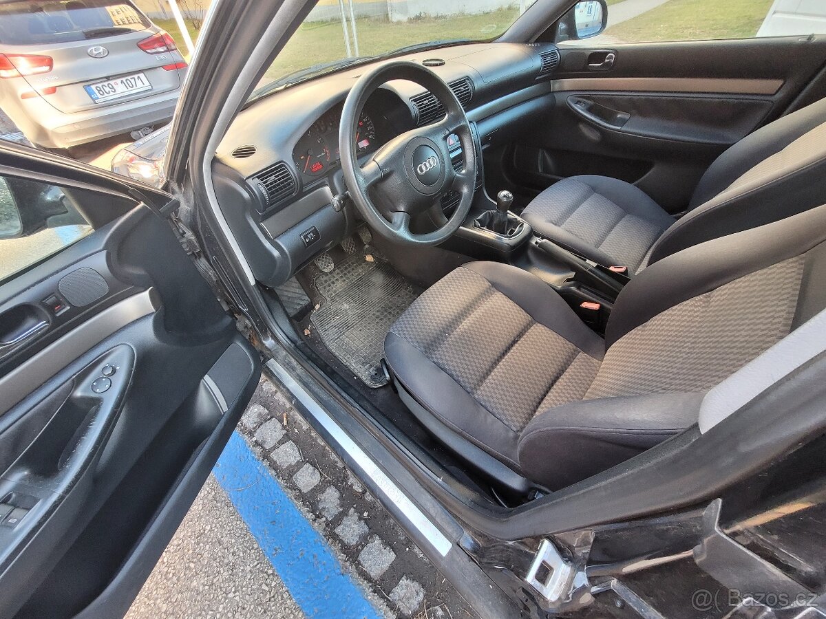 Prodám Audi A4 Avant 1.6 - 12