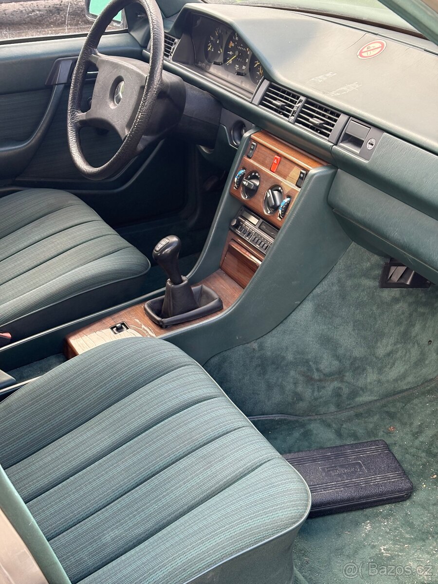 Mercedes w124 250d 66kw - 12