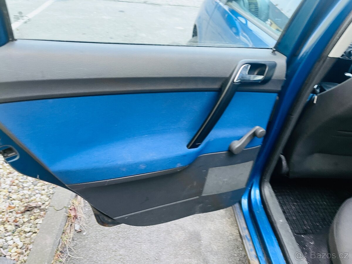 VOLKSWAGEN POLO 1.2 I BENZÍN - 12