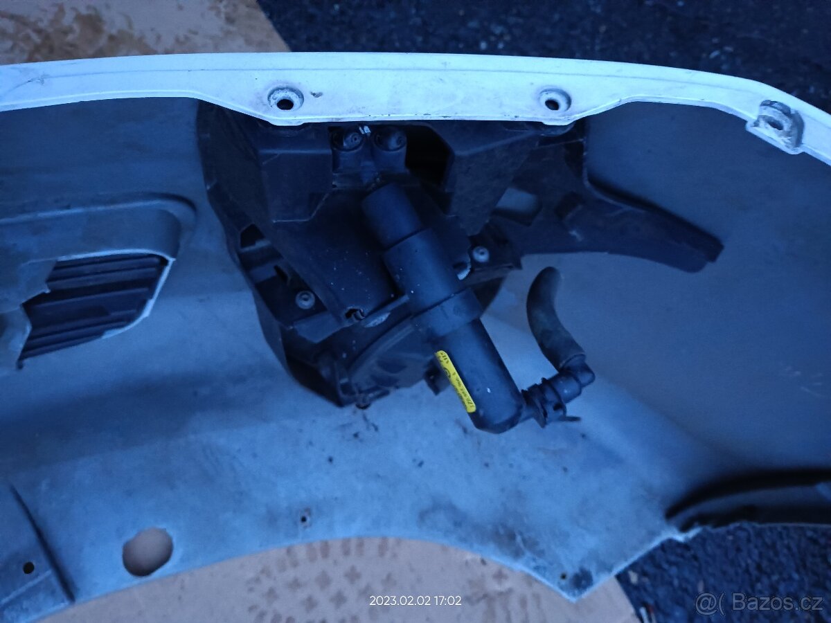 Skoda Octavia 2 RS - předni náraznik - 12