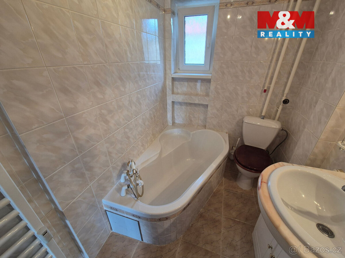 Pronájem bytu 2+1, 59 m², Beroun, ul. Bezručova, balkon - 12