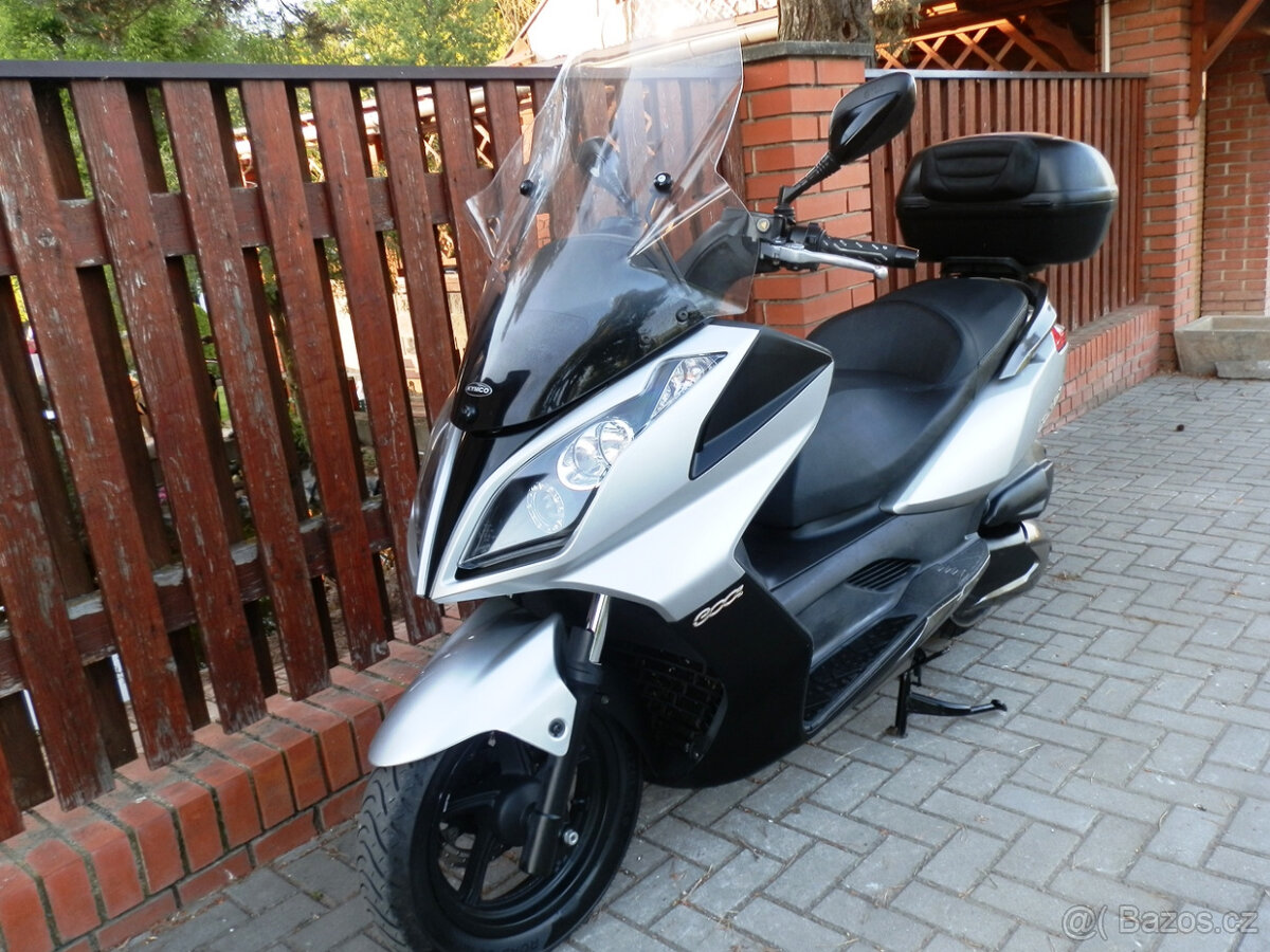Kymco Downtown 300i - 12
