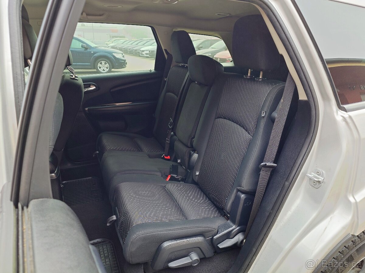 Fiat Freemont 2.0 Multijet Urban 103 kW - 12