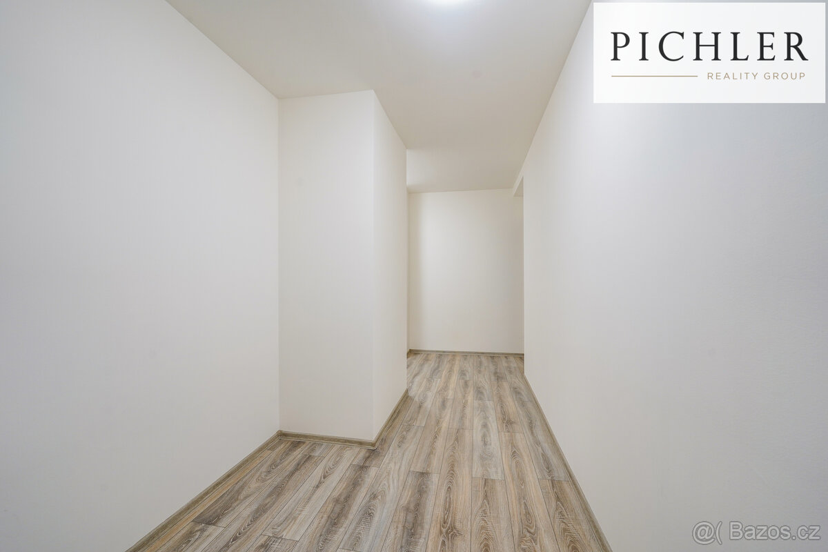 Pronájem podkrovního bytu 2KK, 50 m², Chotěšov - 12