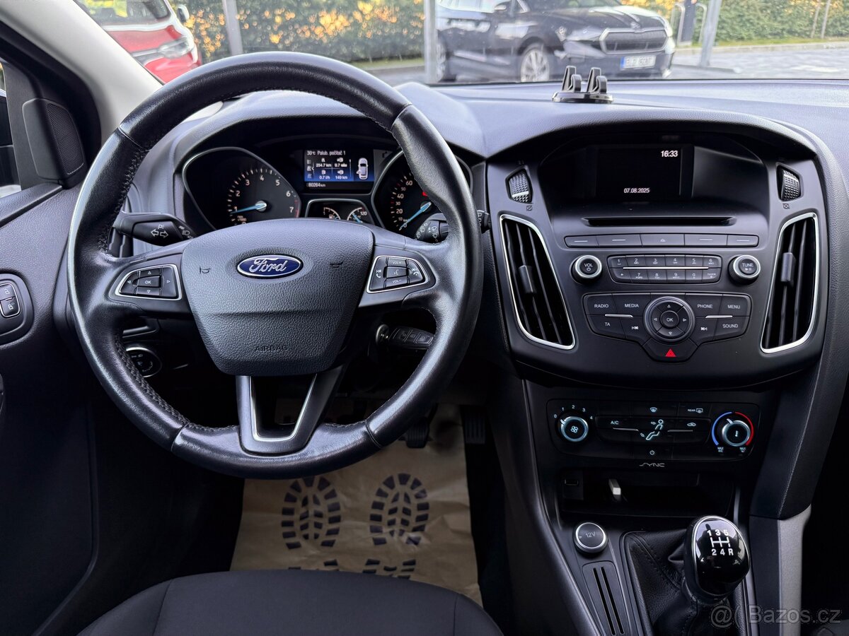 Ford Focus 1.6i 63 kw / 2017 - 12