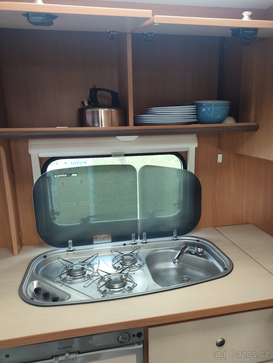 Prodám karavan Burstner. - 12