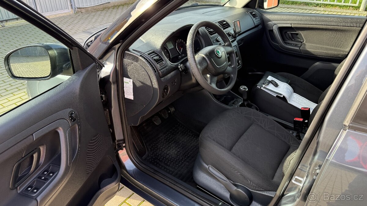 Škoda Fabia 2 //1.4//16V//63kW//FAMILY//TOP//SERVIS//1.MAJ// - 12