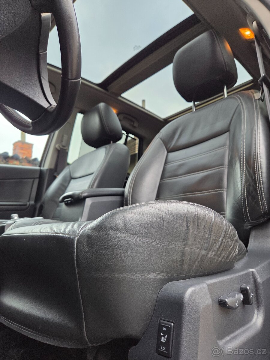 Koleos 2012 Bose sound 2.0 Dci - 12