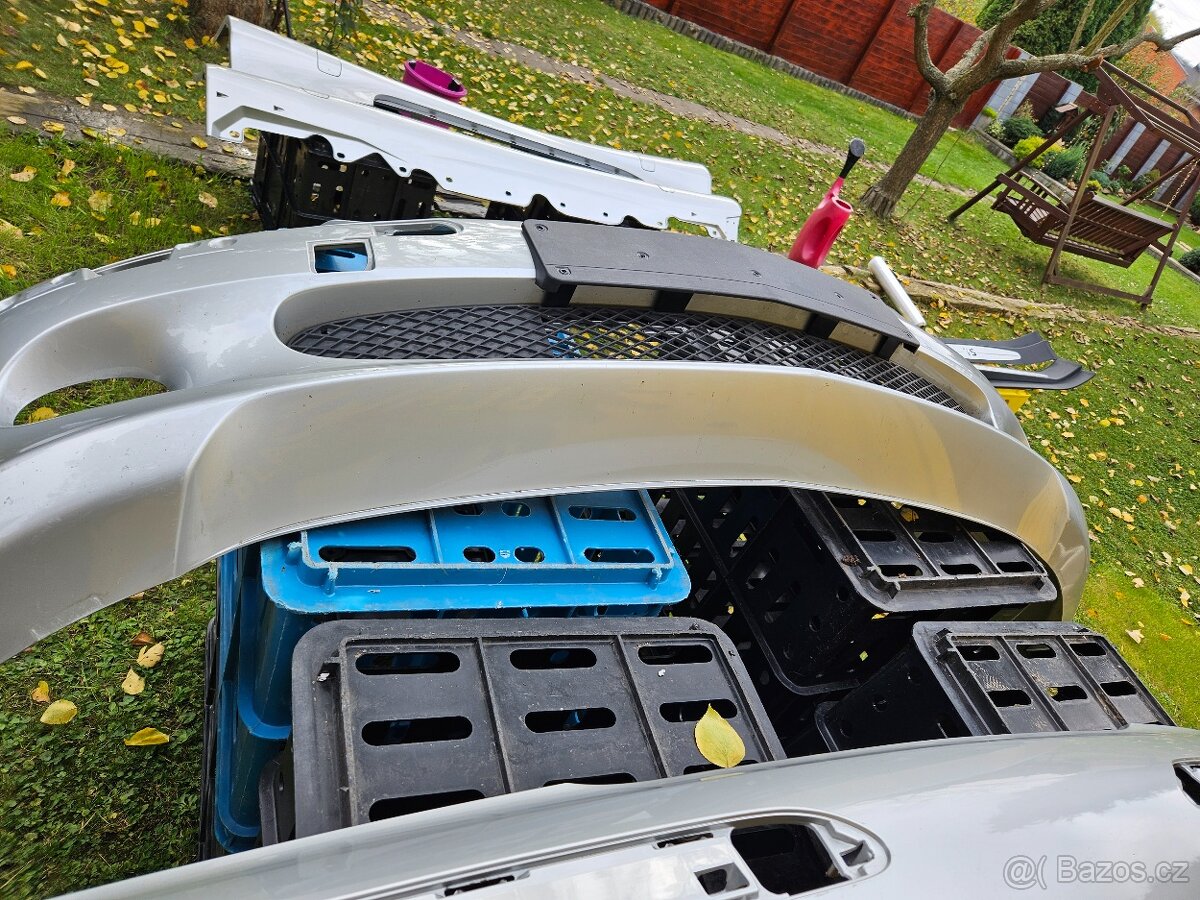 Prodám dìly na mercedes sl - 12