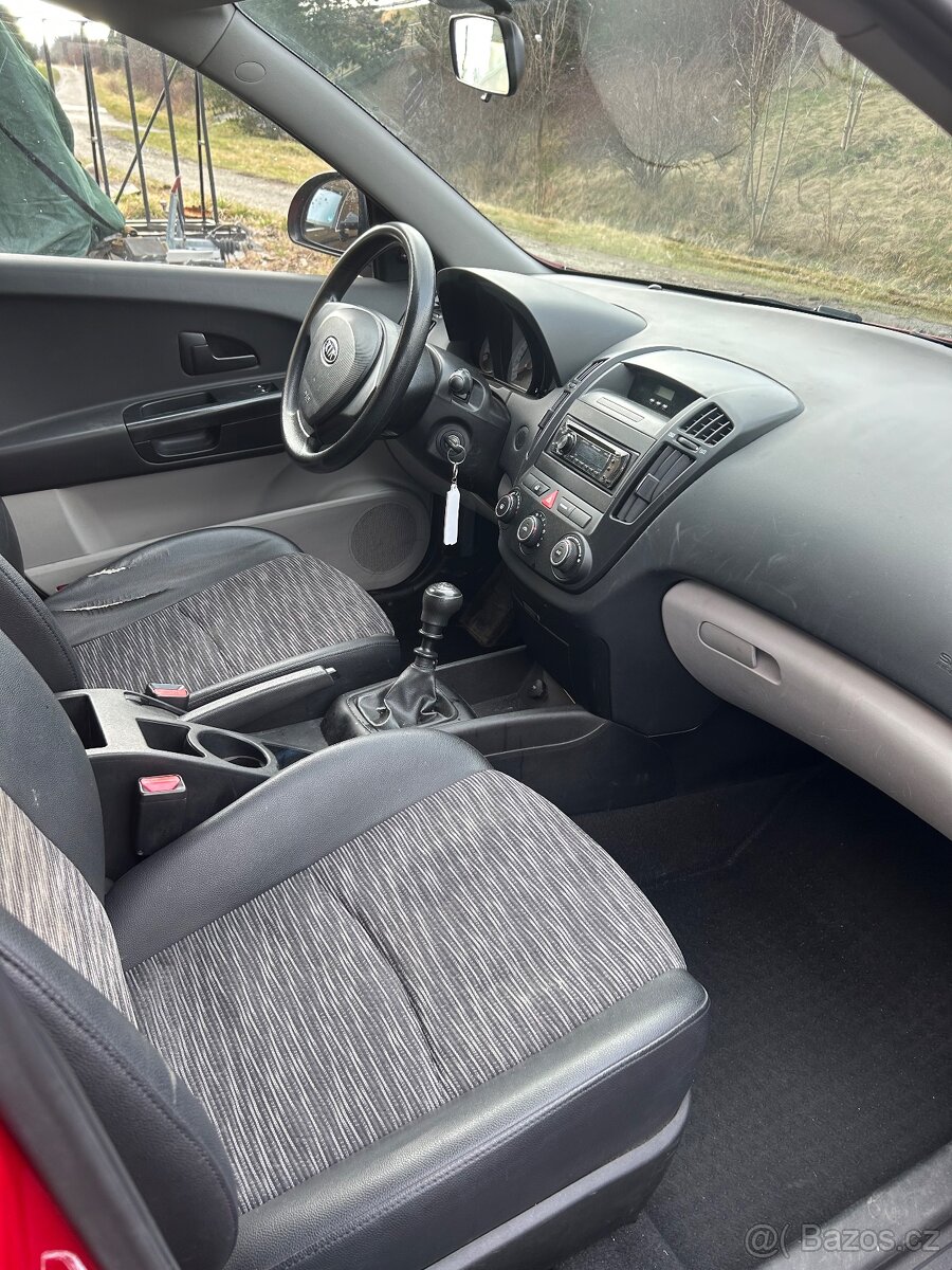 Kia ceed 1.4 80kw - 12