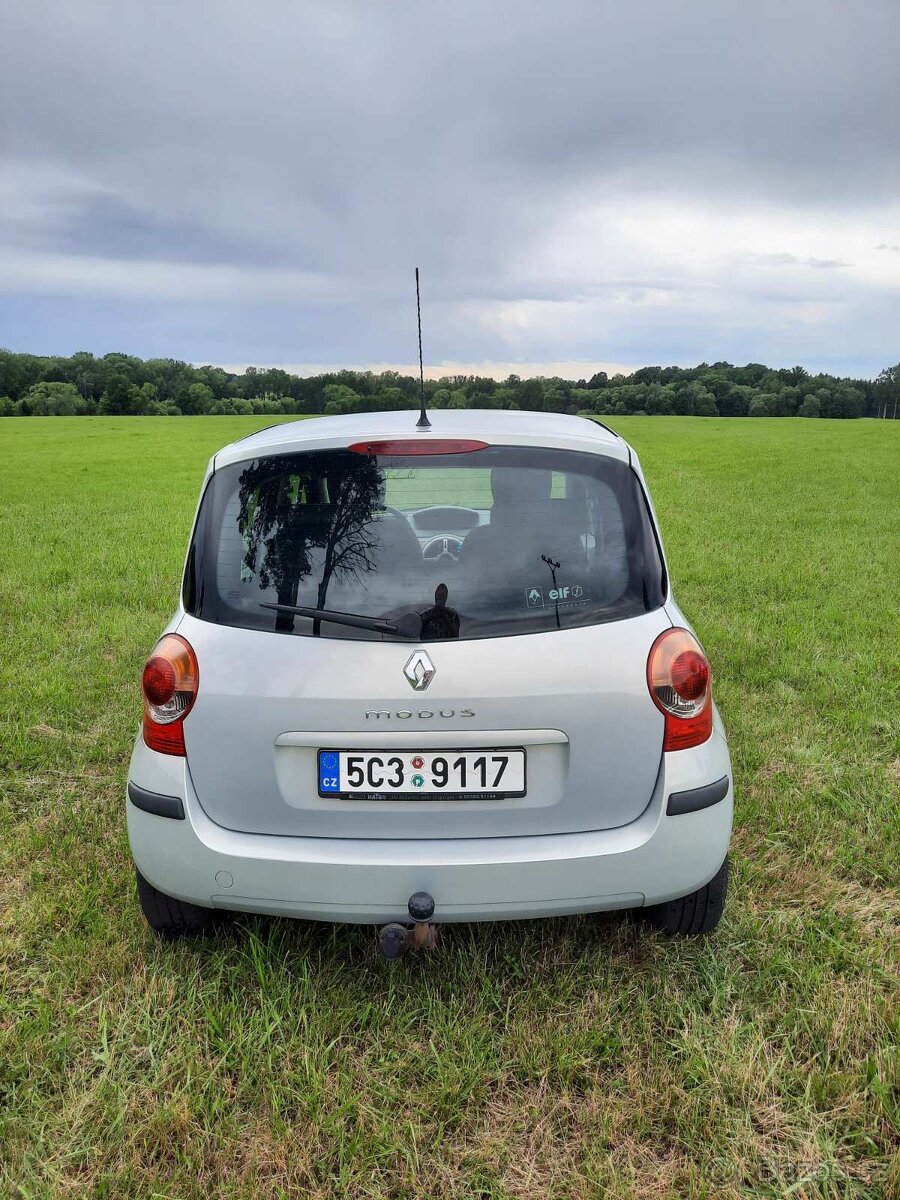 Renault Modus - 12