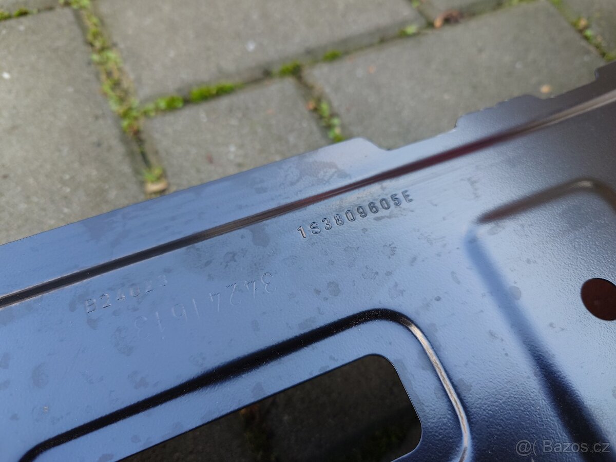 Výřezový díl Seat Mii - 12