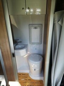 Obytné auto Fiat Ducato 2.3Mjet 130k L3H2 E6 Prodám vestavb - 12