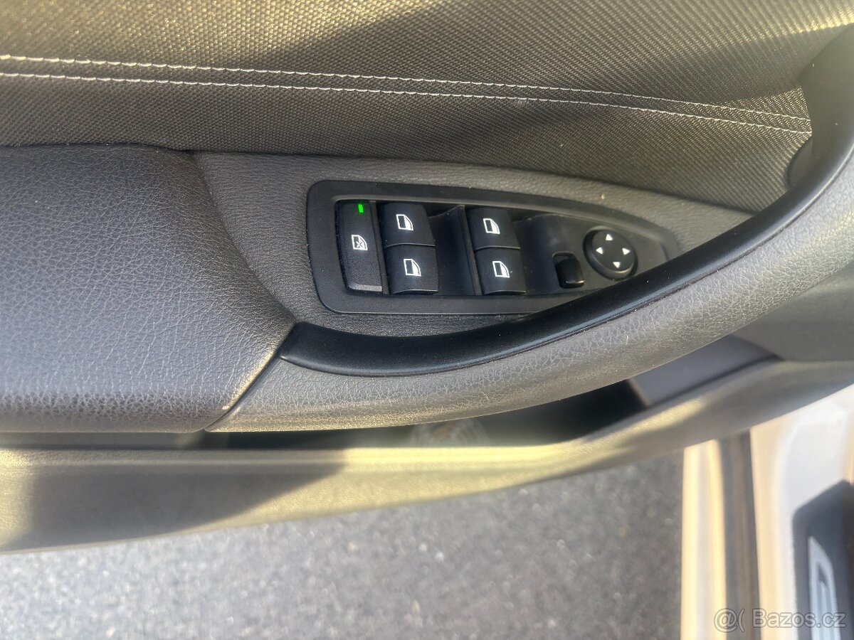 BMW X1 SDrive, 2,0 / 110 kW ČR - 12