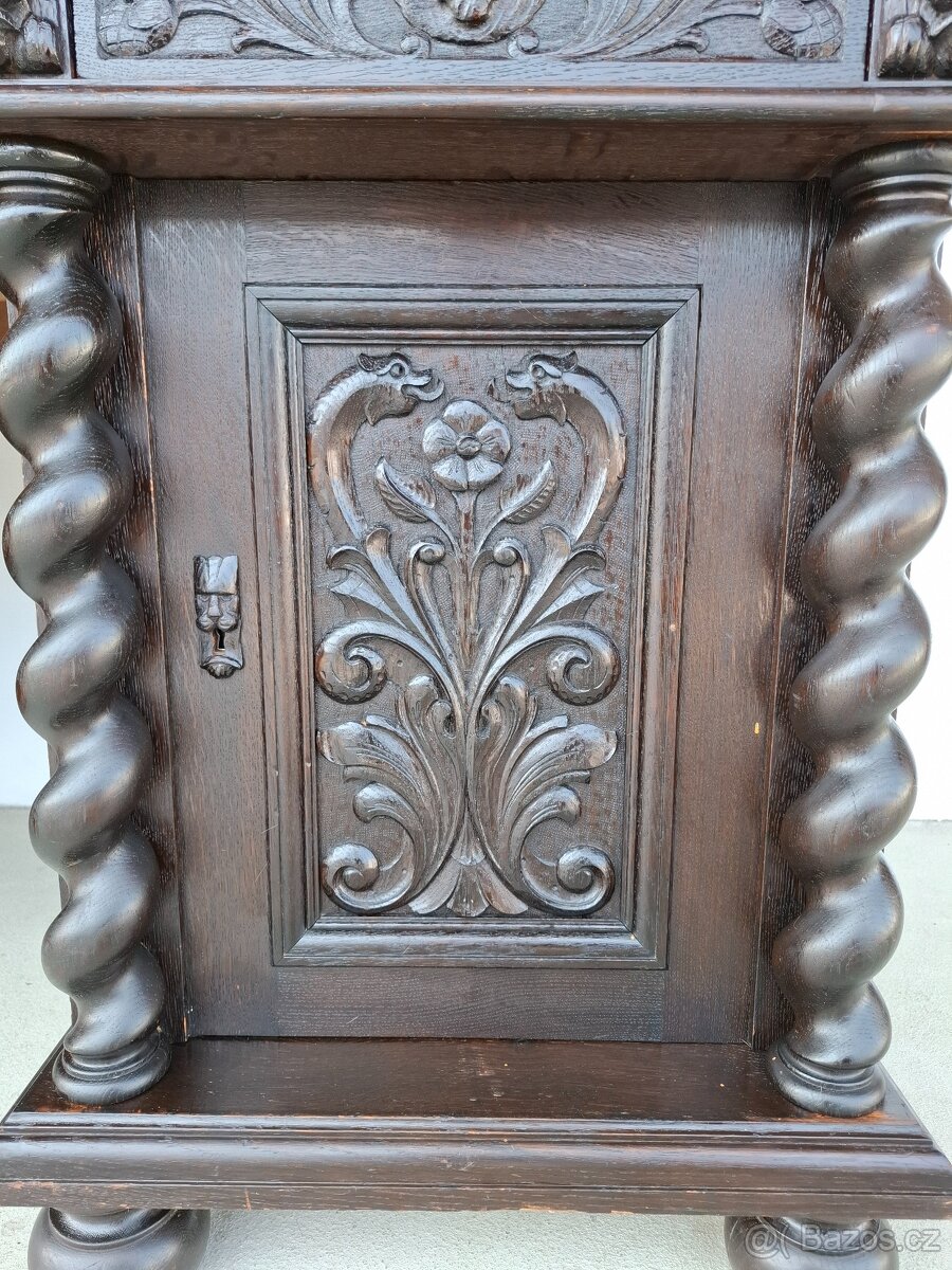 Unikátní viktoriánská pracovna GREEN MAN - 12