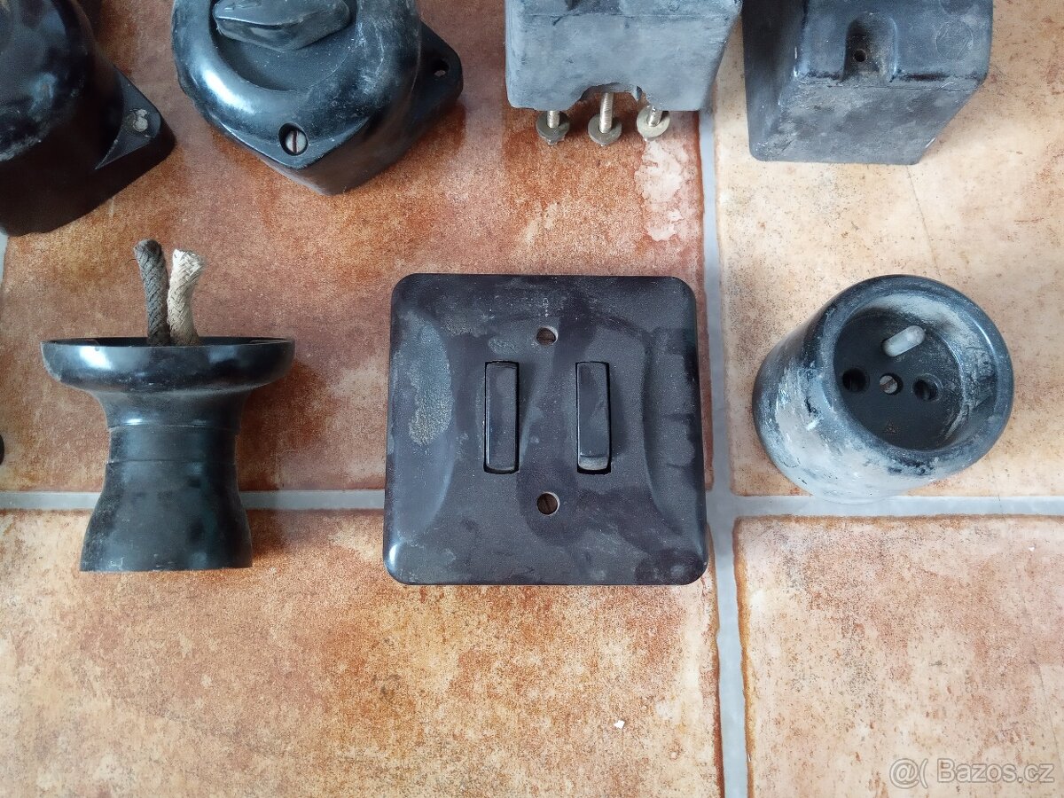 Bakelitová elektroinstalace - 12