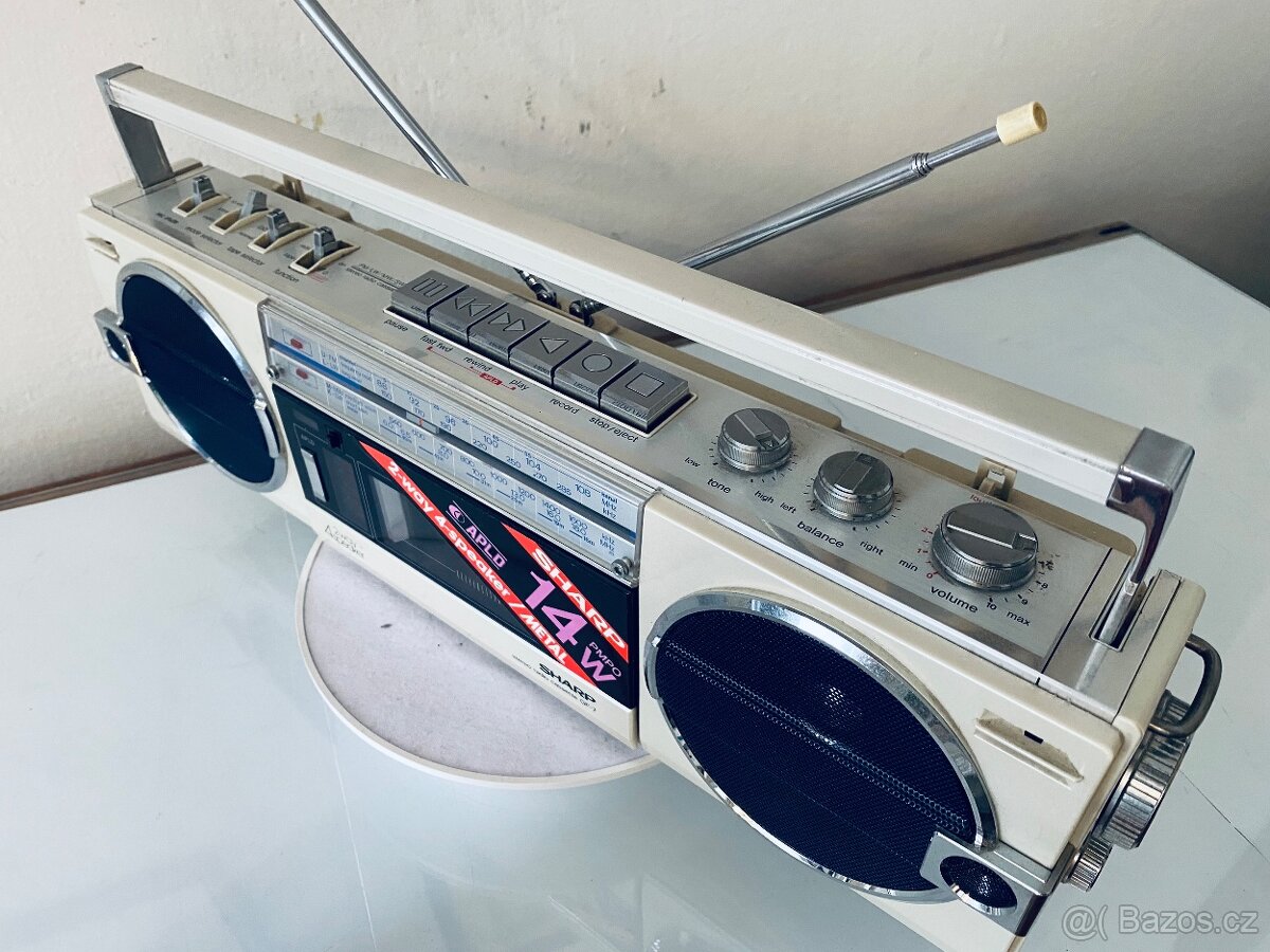 Radiomagnetofon Sharp GF-7, rok 1984 - 12