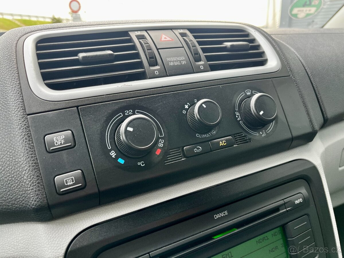 Škoda Roomster 1.4i 16V 63kW KLIMA ESP AUX Senzory Rozvody - 12