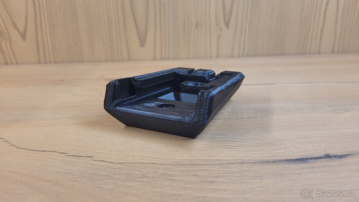 Milwaukee 18v držák baterie - 12