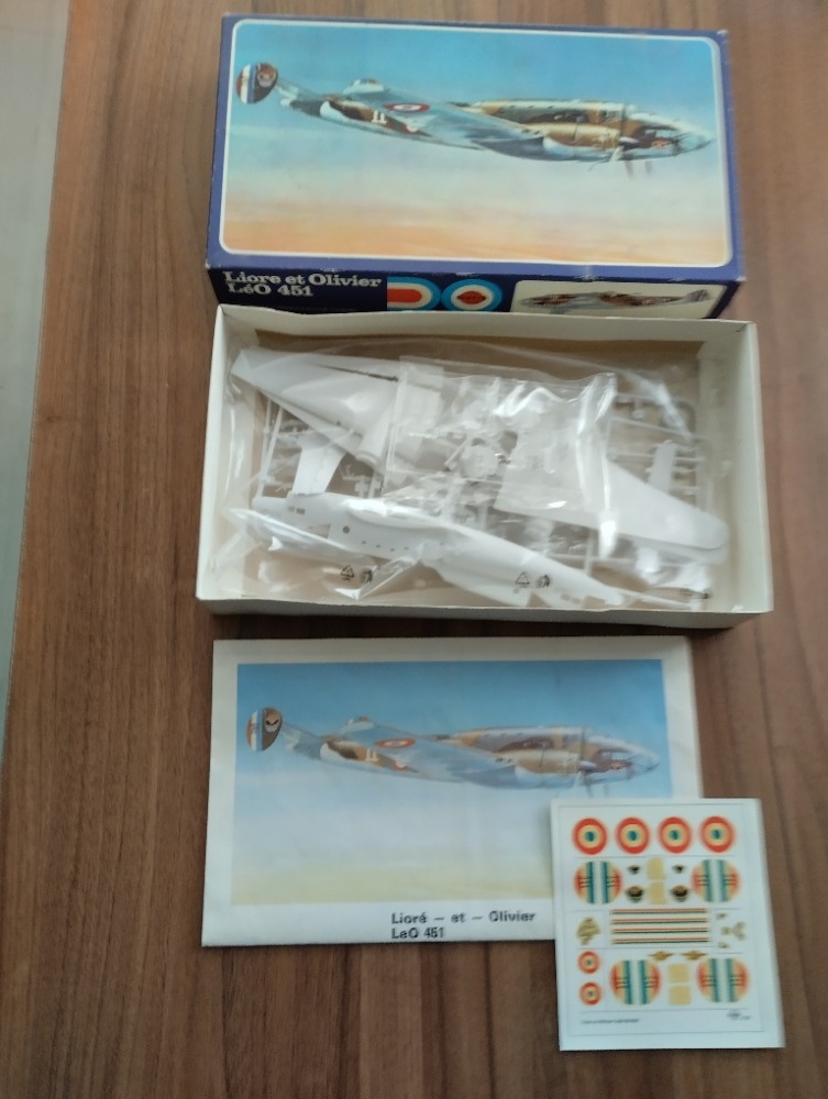 Modely letadel,Směr,plastové stavebnice. - 12