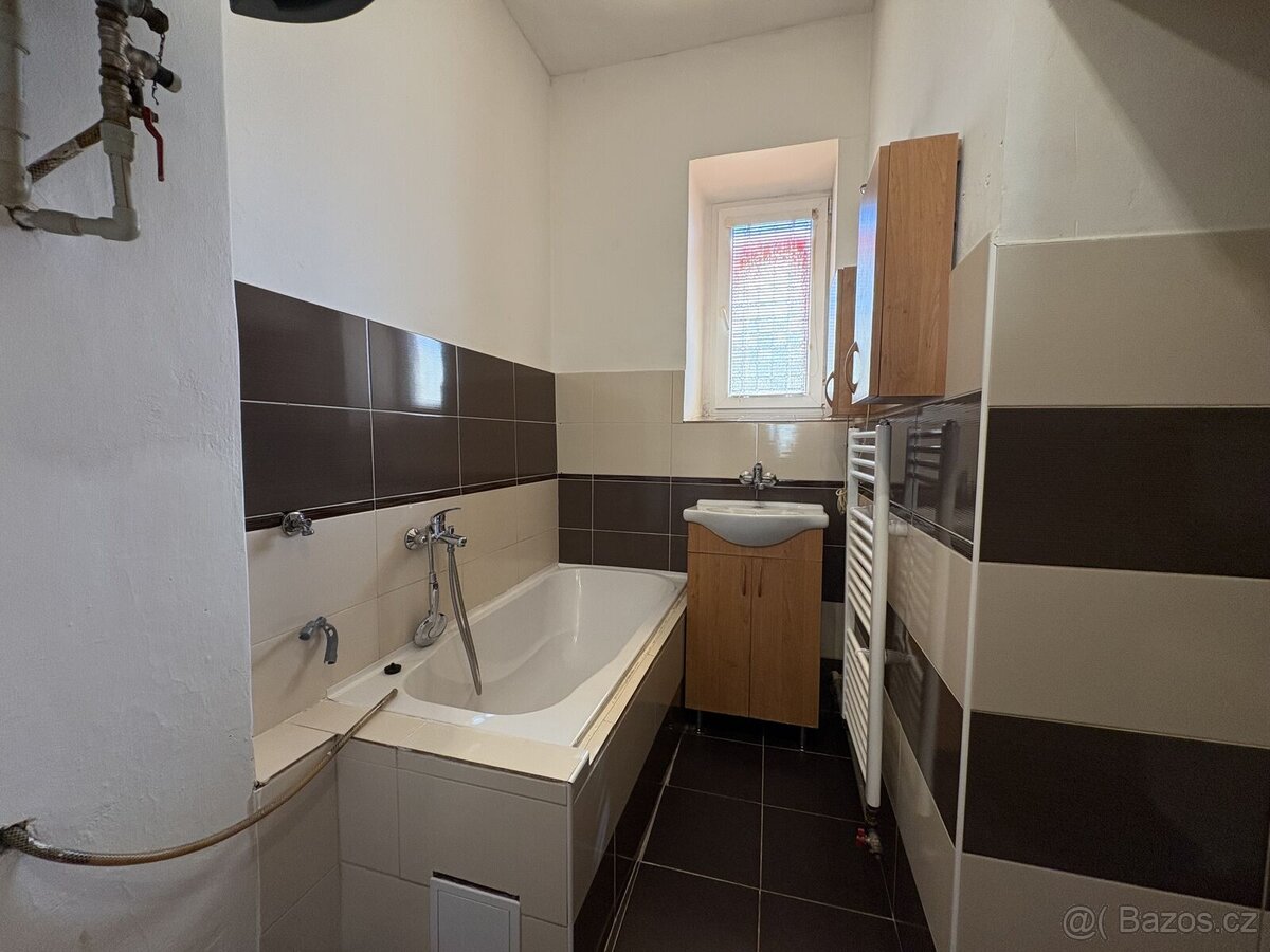 Pronájem, byt 2+1, 52 m2, Mírov - 12