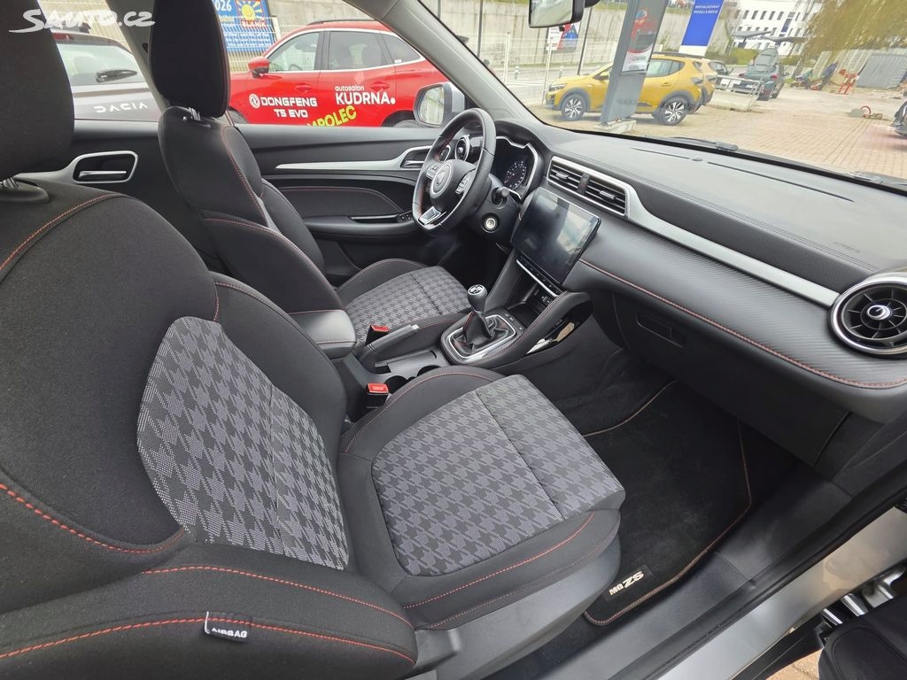 MG ZS, 1.5 Essential - 12