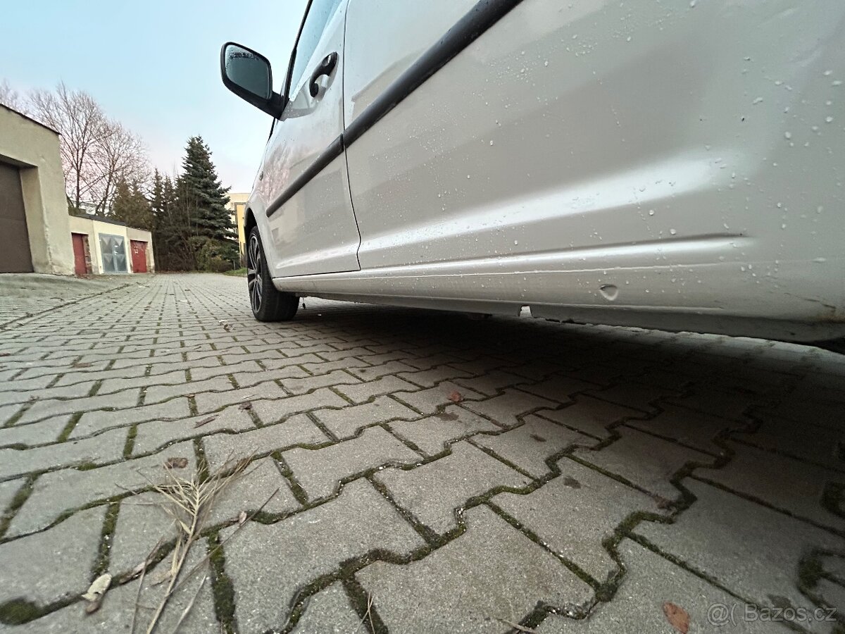 Volkswagen Caddy VAN - 12