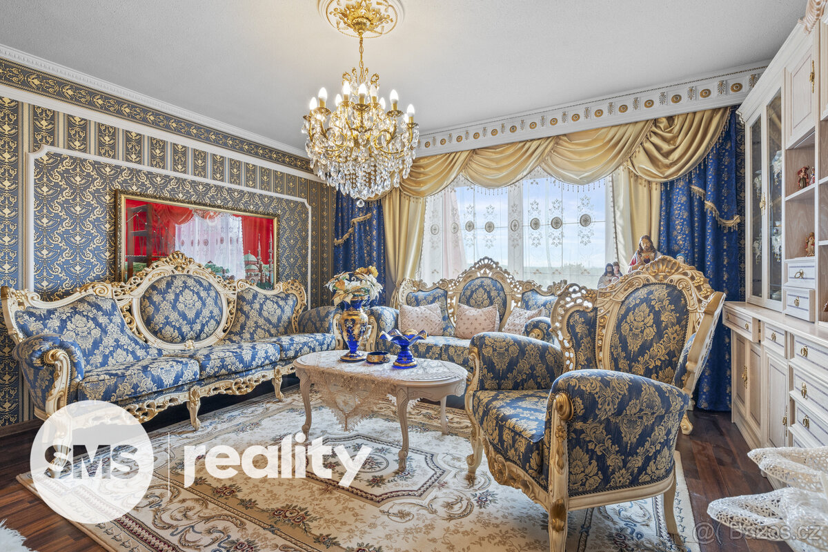 Rodinné sídlo s privátním wellness v prestižní části Ostravy - 12