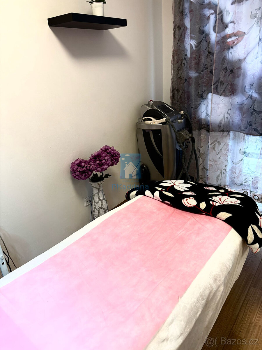 Pronájem sdílené místnosti v kosmetickém salonu Praha 5 - Sm - 12
