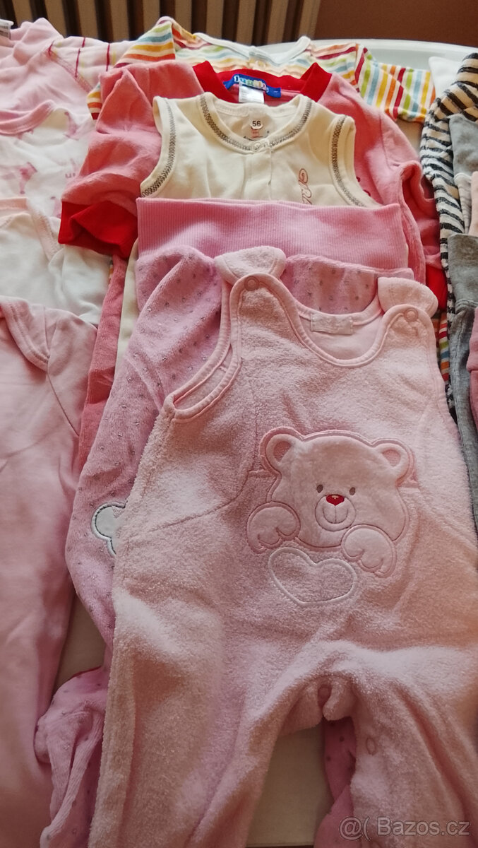 Dětské oblečení - mix - 100 ks - 12