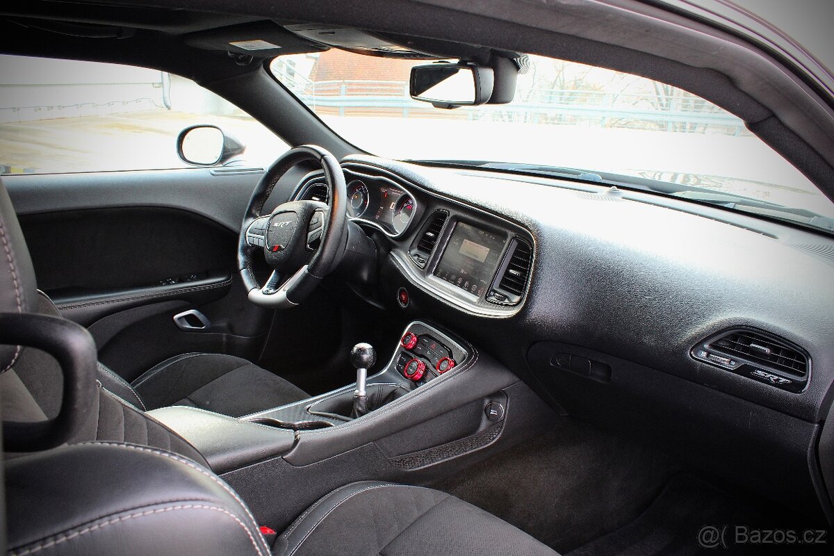 Dodge Challenger SRT 392 6.4 HEMI V8 - Možná výmena - 12