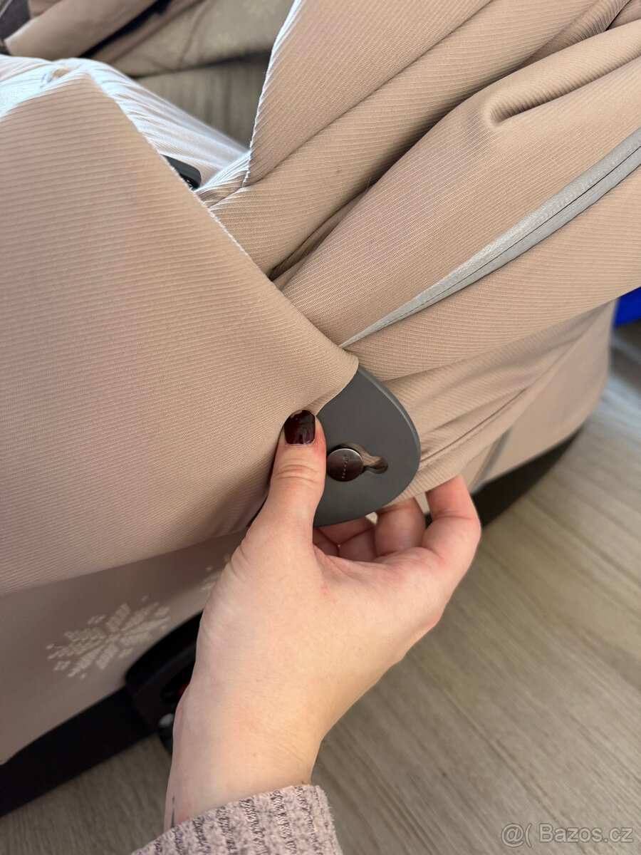 Kočárek fjordi 2v1 - 12