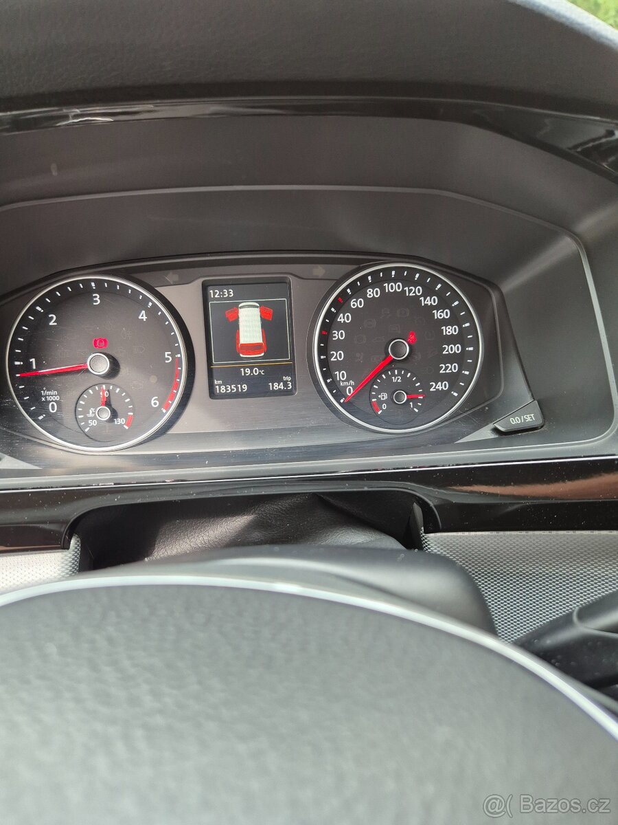 VW Multivan T6 Highline 4Motion - 12