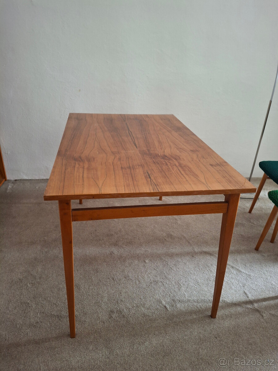 Retro ložnice+stůl a 4 polstrované židle, sekretář - 12