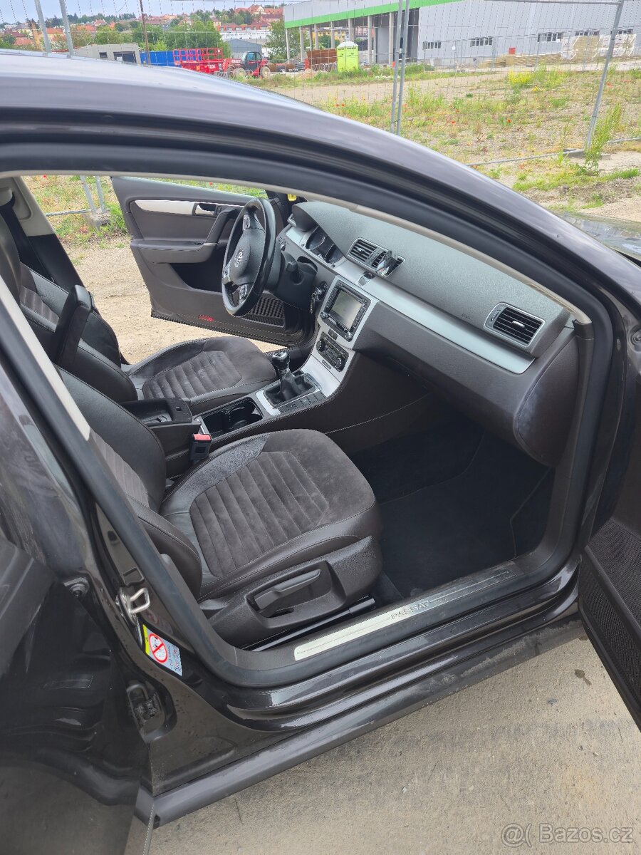 Volkswagen Passat, 2.0 TDI, Highline - 12