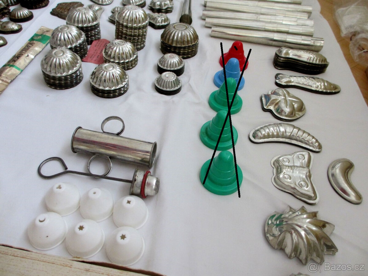 Formičky, formy a vykrajovátka - 12