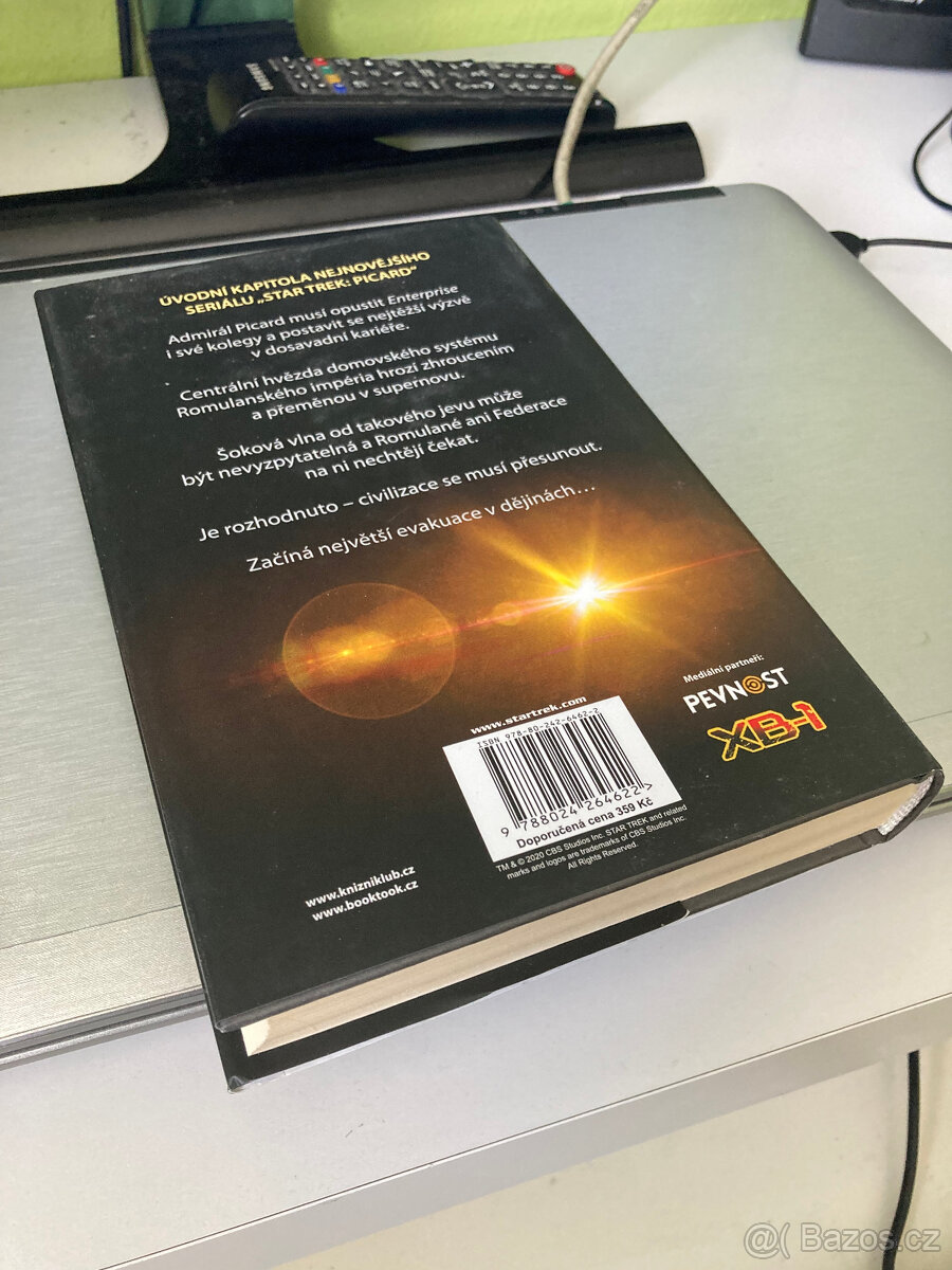knihy STAR TREK - 12