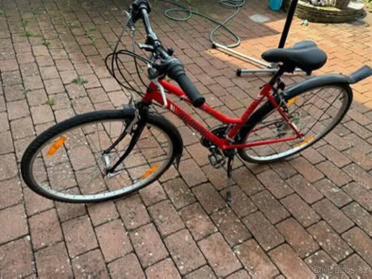 Trekingové kolo Kellys - 12