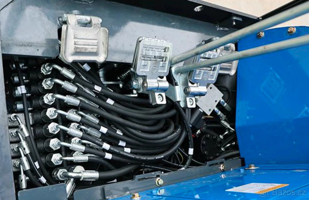 Minibagr Rippa R15 ECO, s kabinou - 12