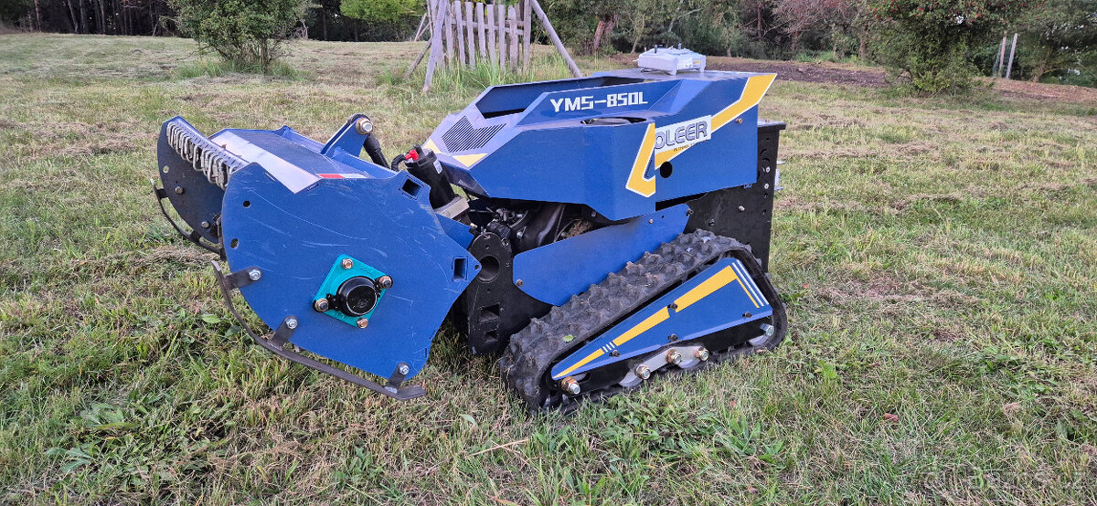 SVAHOVÁ RC ovládana cepáková sekačka AWY 80 SM - 12