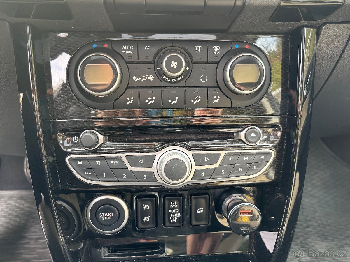 Renault Koleos 4x4 r.v.12/2010 , kůže , hudba Bose , navi - 12