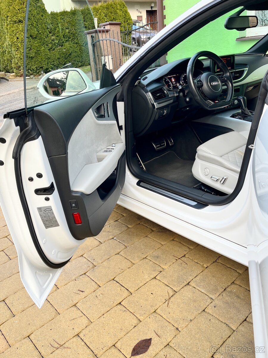 Audi A7 Sportback Quattro 3x S-line - 12
