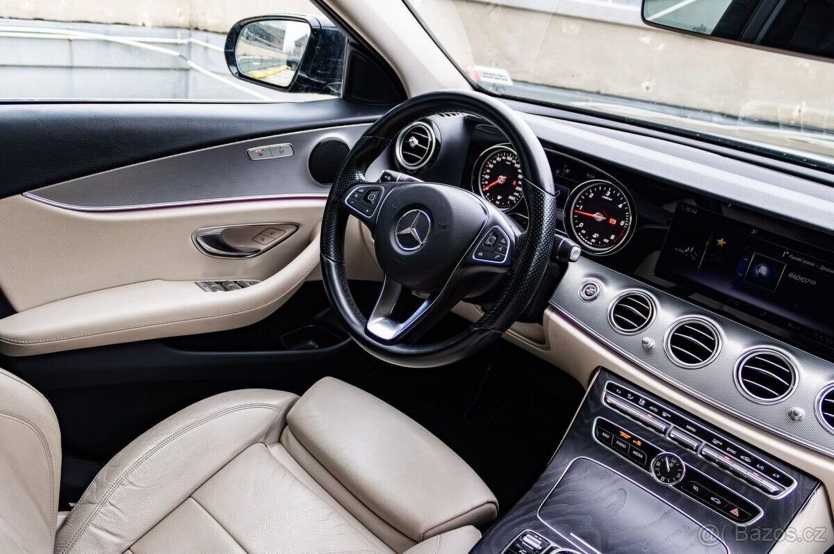Mercedes-Benz E200d 110kW Avantgarde - 12